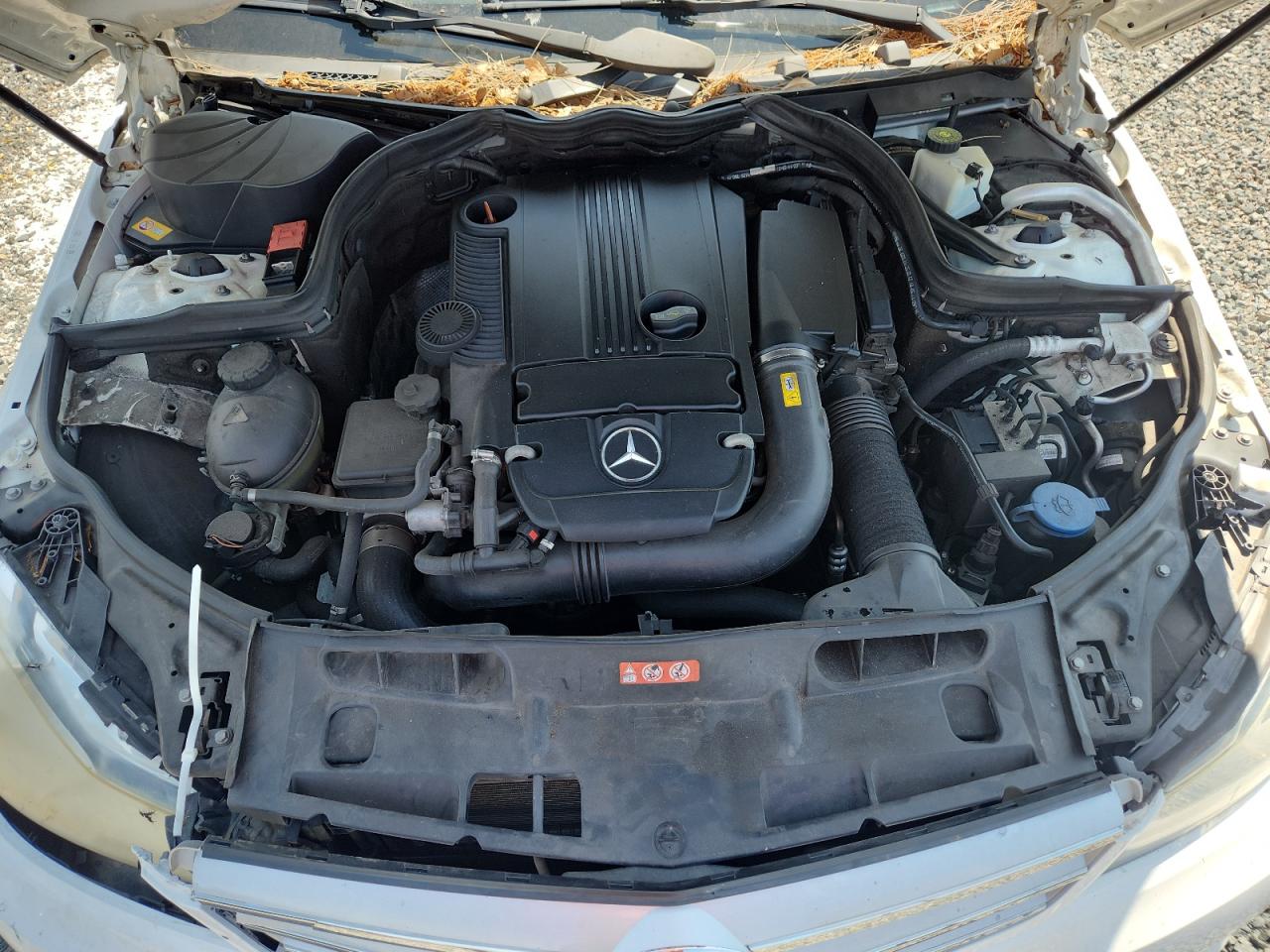 2013 MERCEDES-BENZ C 250 photo 21