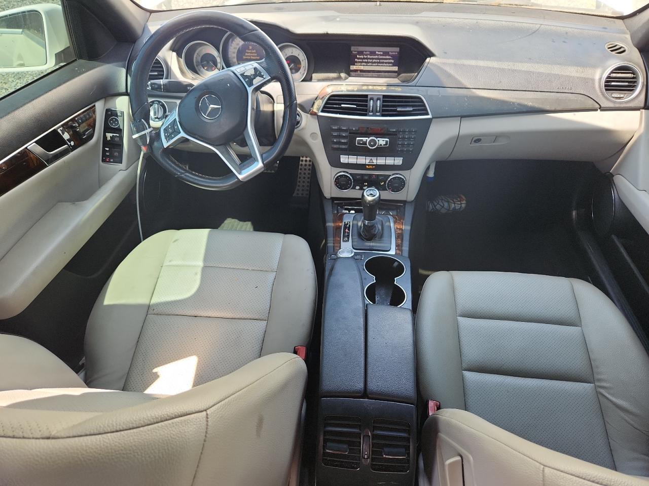 2013 MERCEDES-BENZ C 250 photo 15