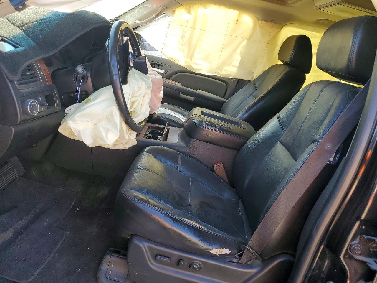 2007 CHEVROLET TAHOE C1500 photo 19