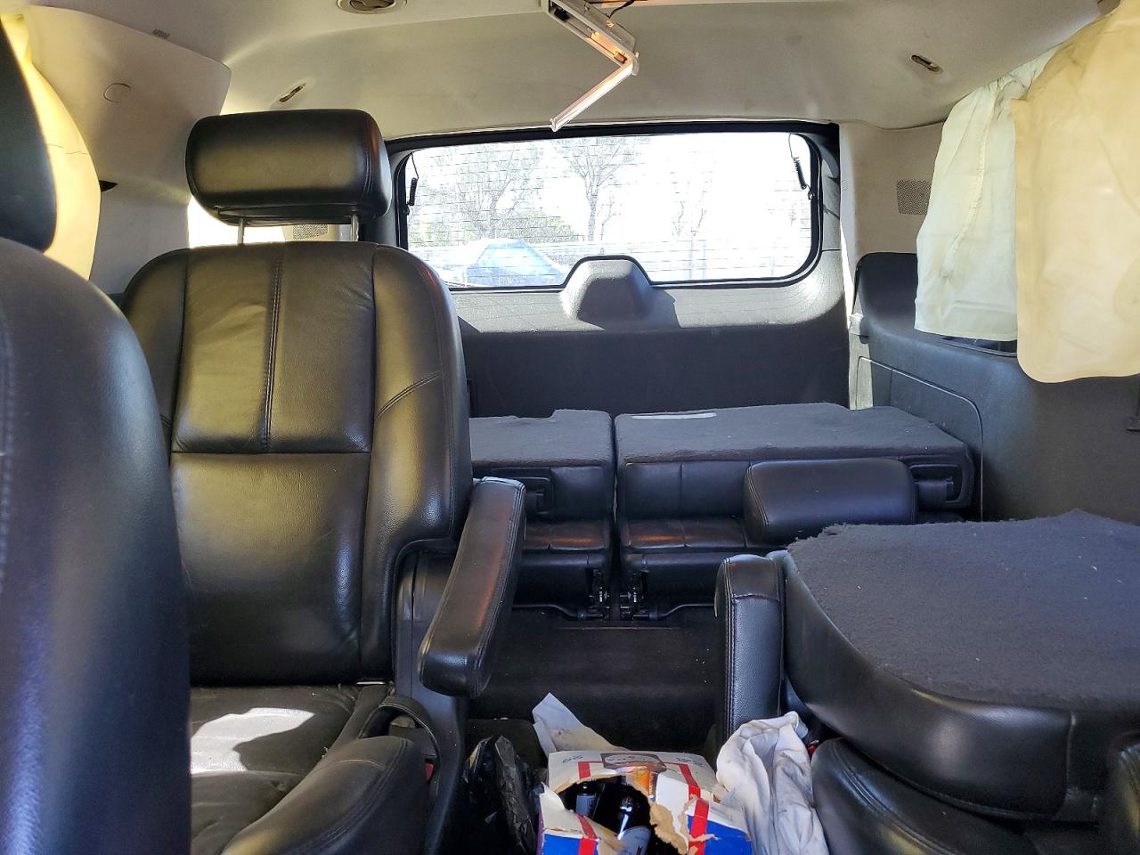 2007 CHEVROLET TAHOE C1500 photo 28