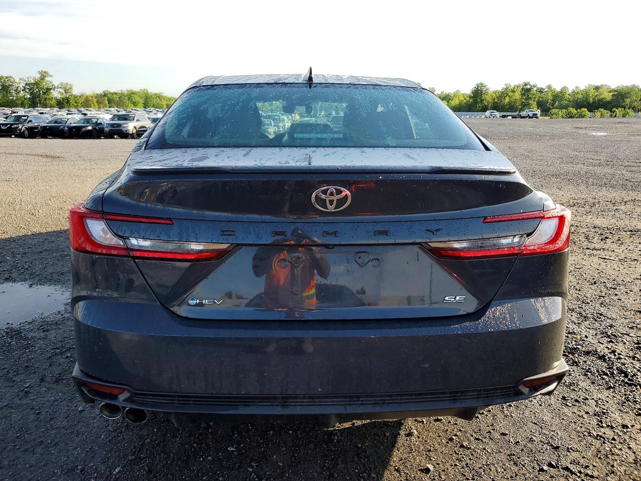 2025 TOYOTA CAMRY SE photo 11