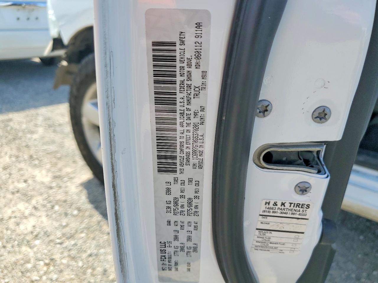 2016 RAM 1500 SLT photo 13