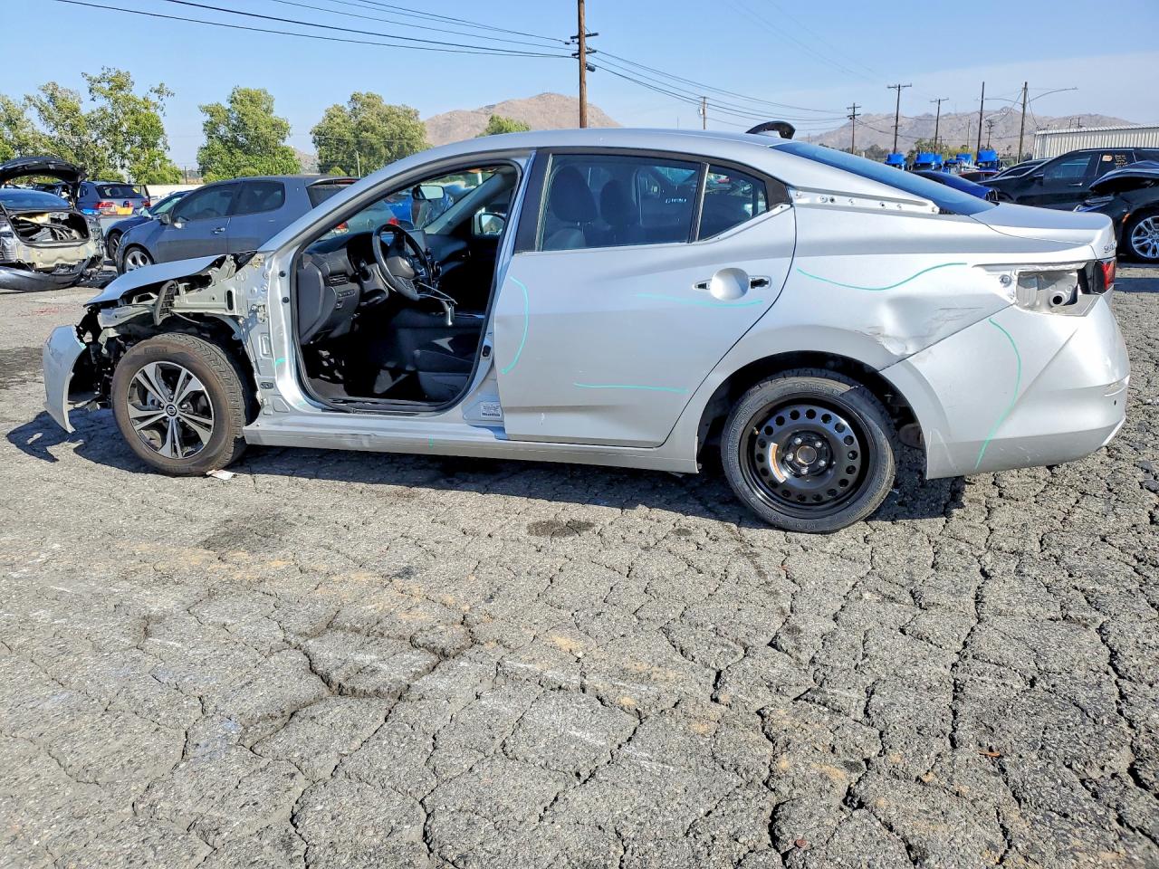 2022 NISSAN SENTRA SV photo 3