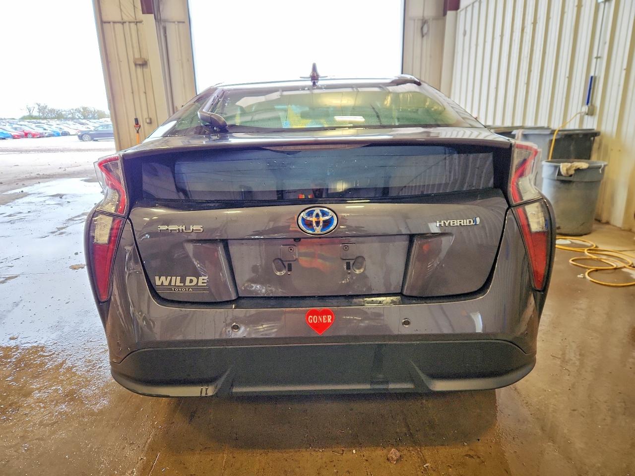 2016 TOYOTA PRIUS FOUR TOURING photo 16