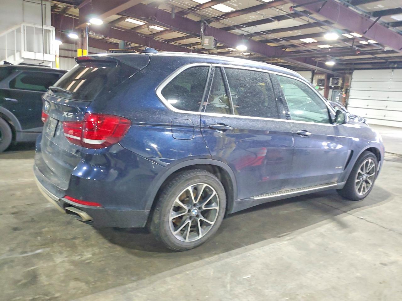 2017 BMW X5 XDRIVE50I photo 3