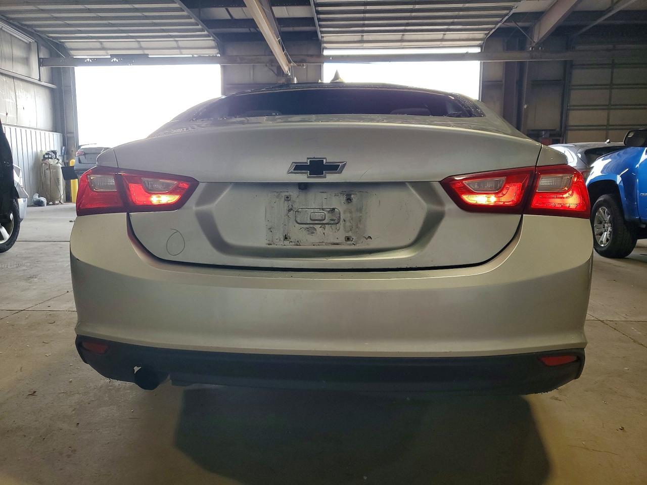 2016 CHEVROLET MALIBU LS photo 11