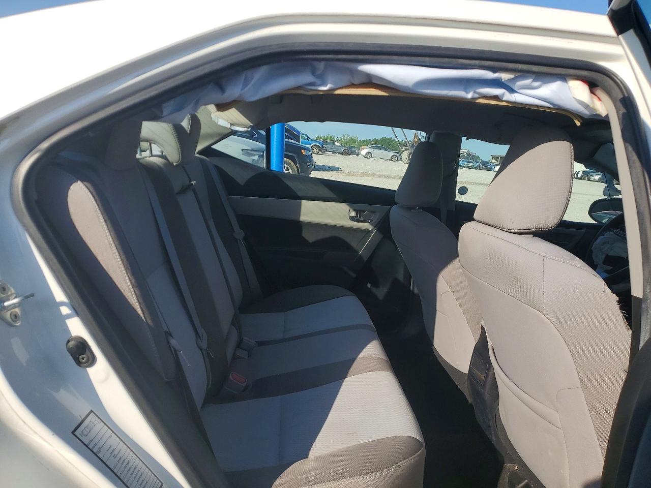 2019 TOYOTA COROLLA LE photo 19