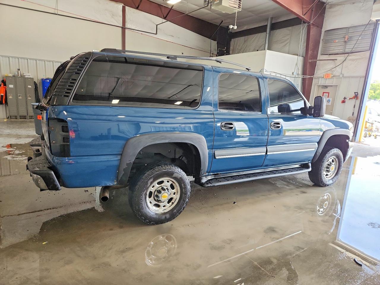 2003 CHEVROLET SUBURBAN K2500 photo 5