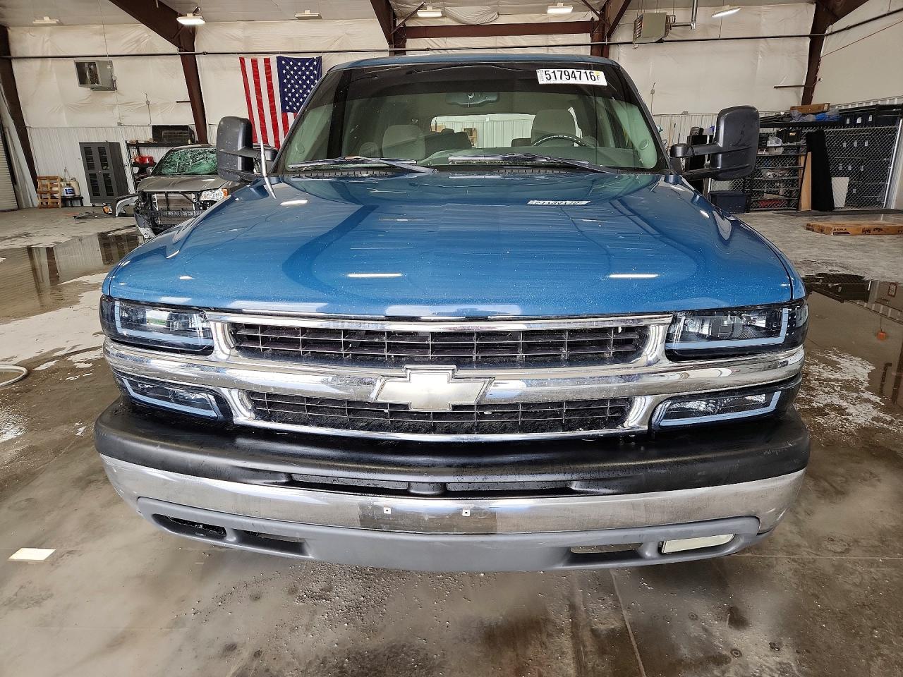 2003 CHEVROLET SUBURBAN K2500 photo 9