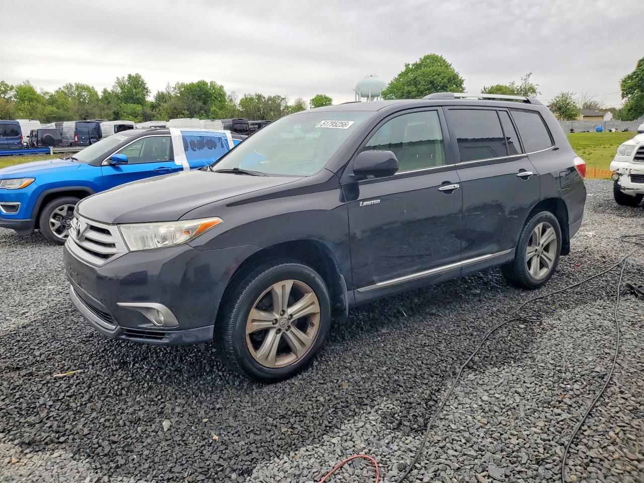 2011 TOYOTA HIGHLANDER