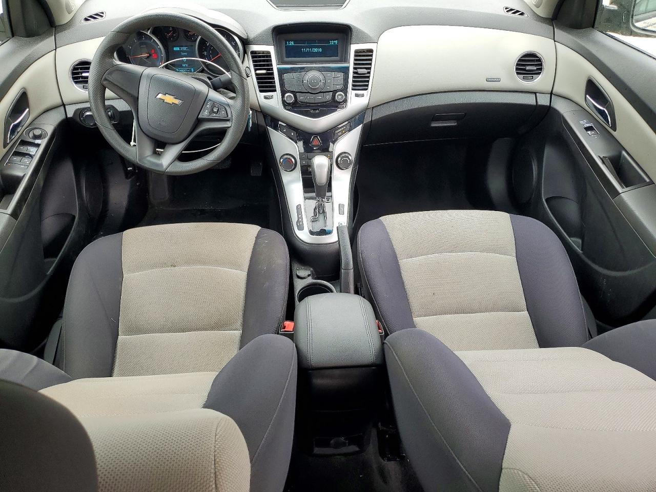 2014 CHEVROLET CRUZE LS photo 15