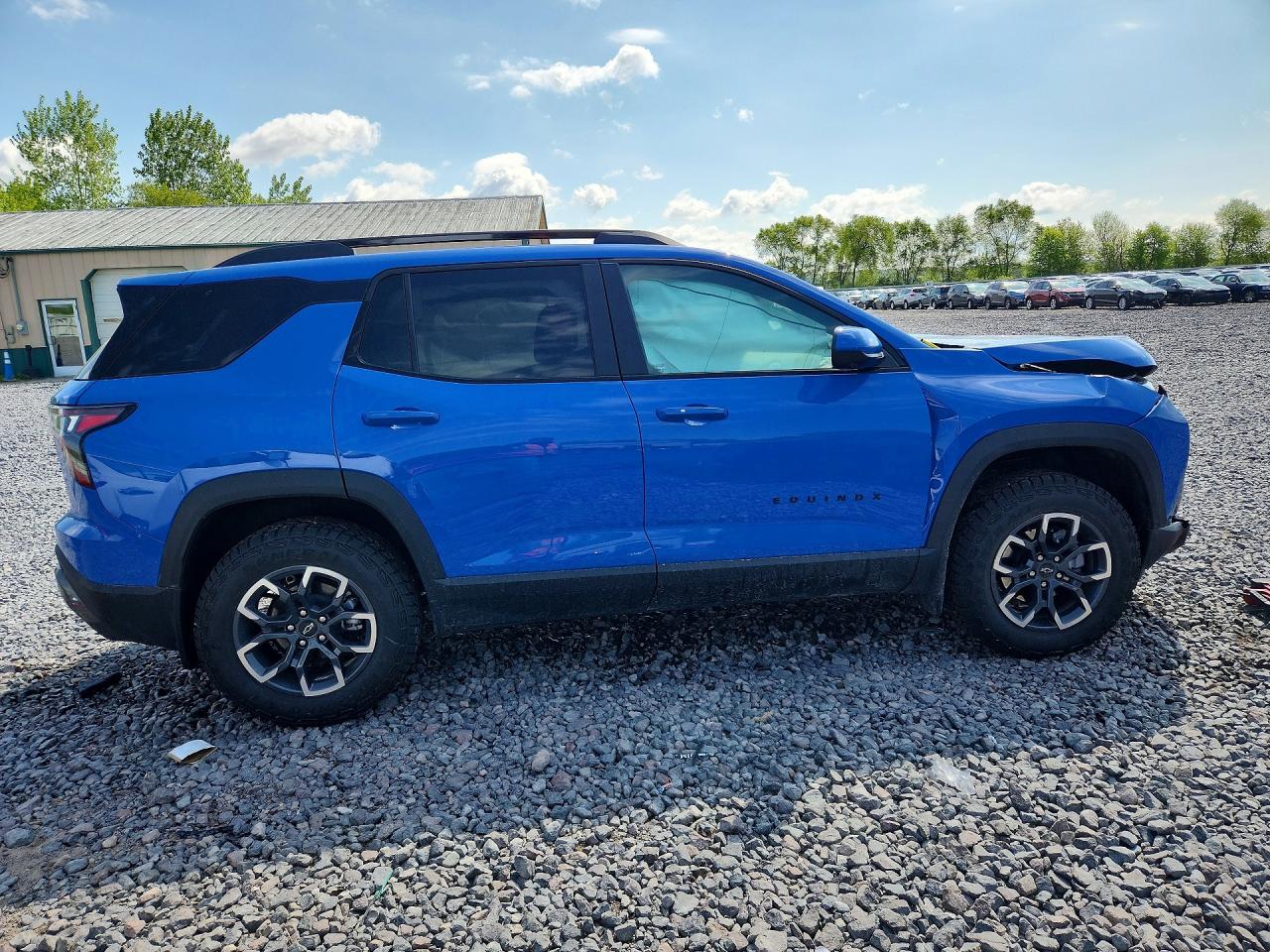 2026 CHEVROLET EQUINOX ACTIV photo 3