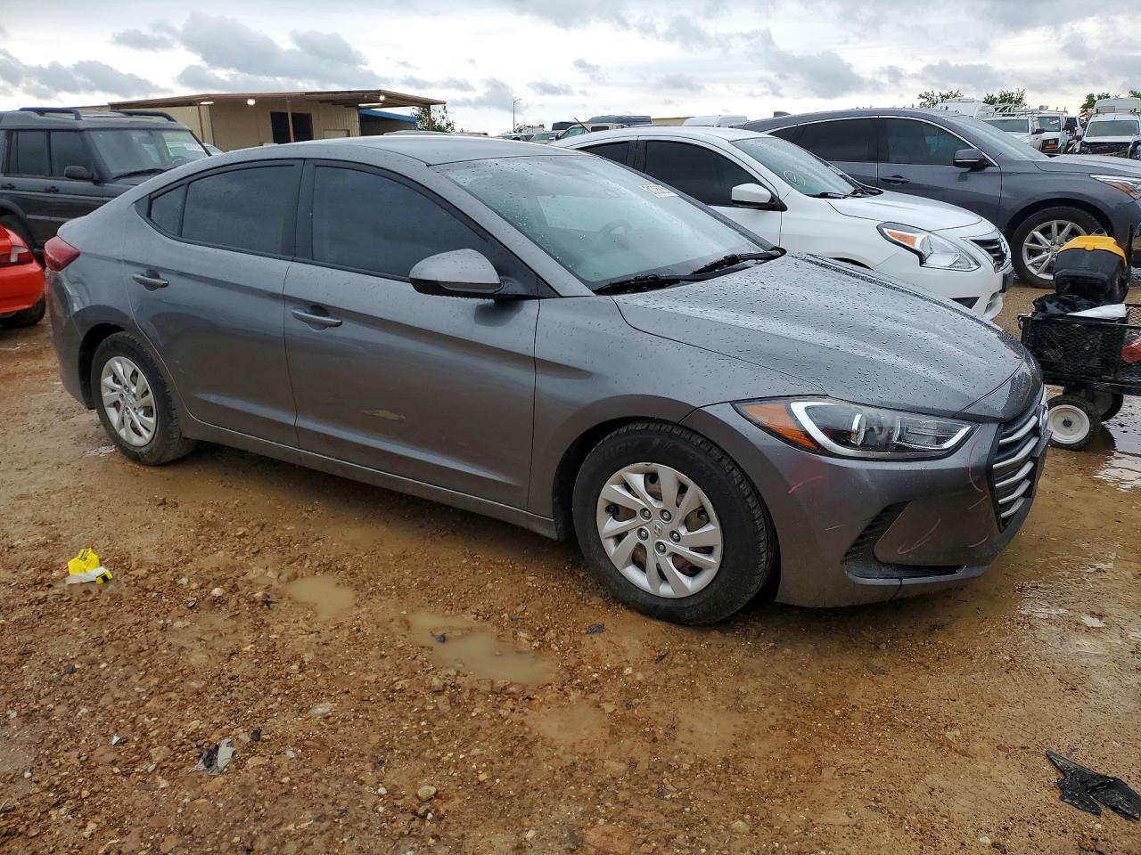 2018 HYUNDAI ELANTRA SE photo 7