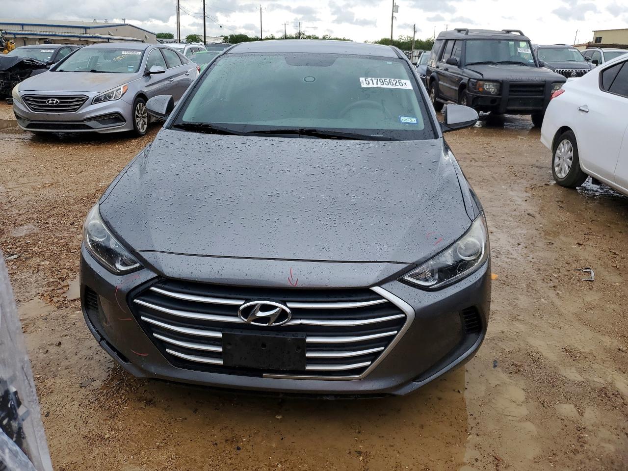 2018 HYUNDAI ELANTRA SE photo 9