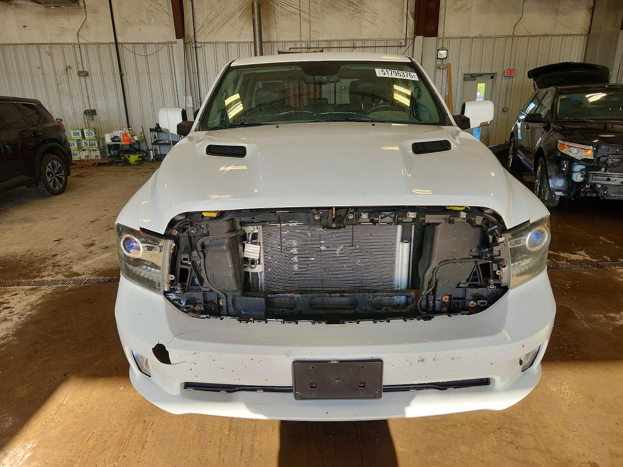 2013 RAM 1500 SPORT photo 5