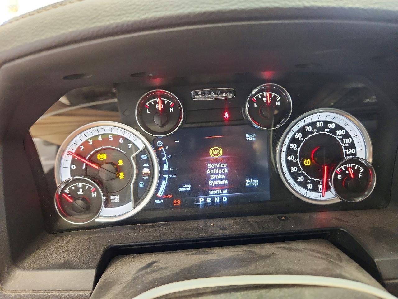 2013 RAM 1500 SPORT photo 9