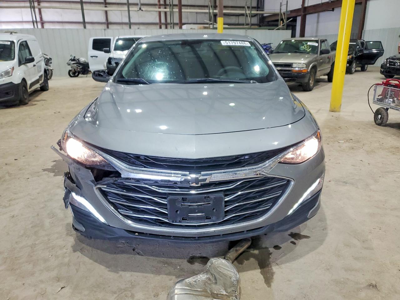 2024 CHEVROLET MALIBU LT photo 9