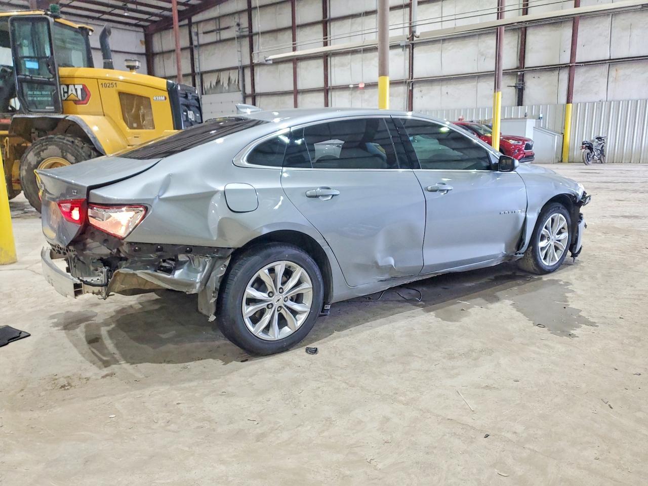 2024 CHEVROLET MALIBU LT photo 5