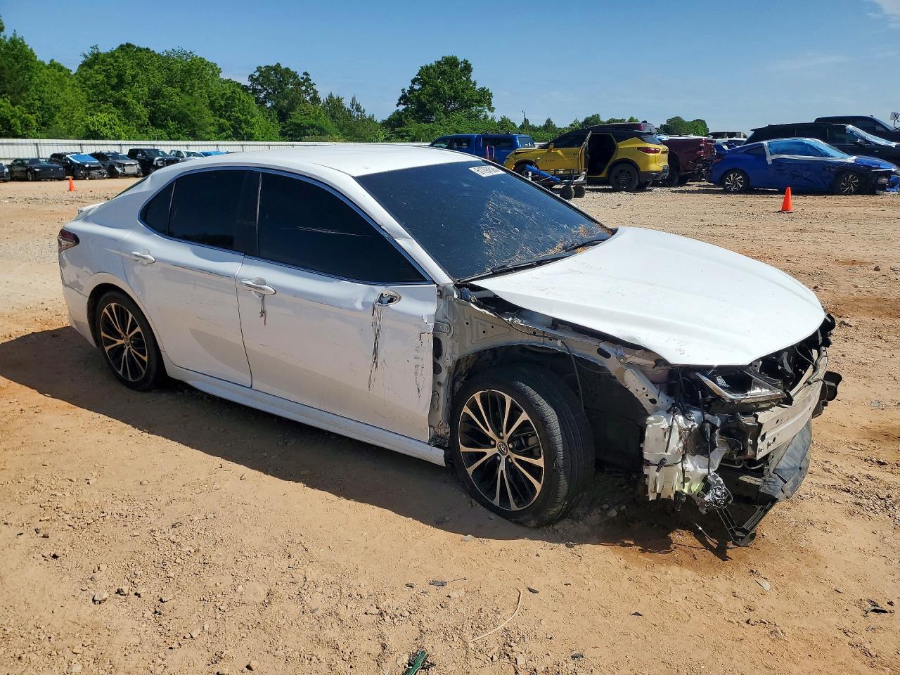 2018 TOYOTA CAMRY SE photo 7