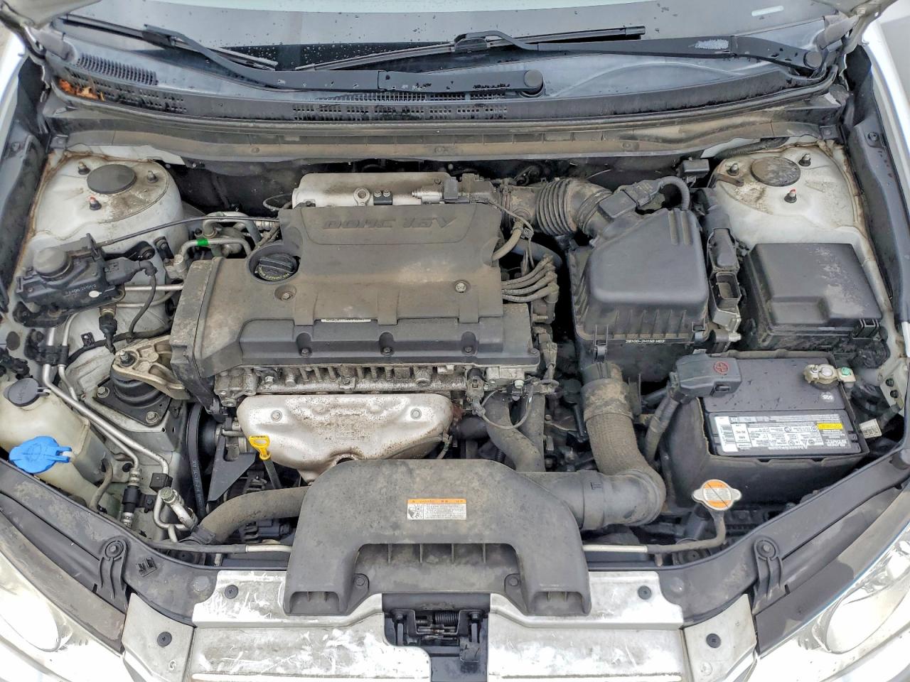 2010 HYUNDAI ELANTRA BLUE photo 11