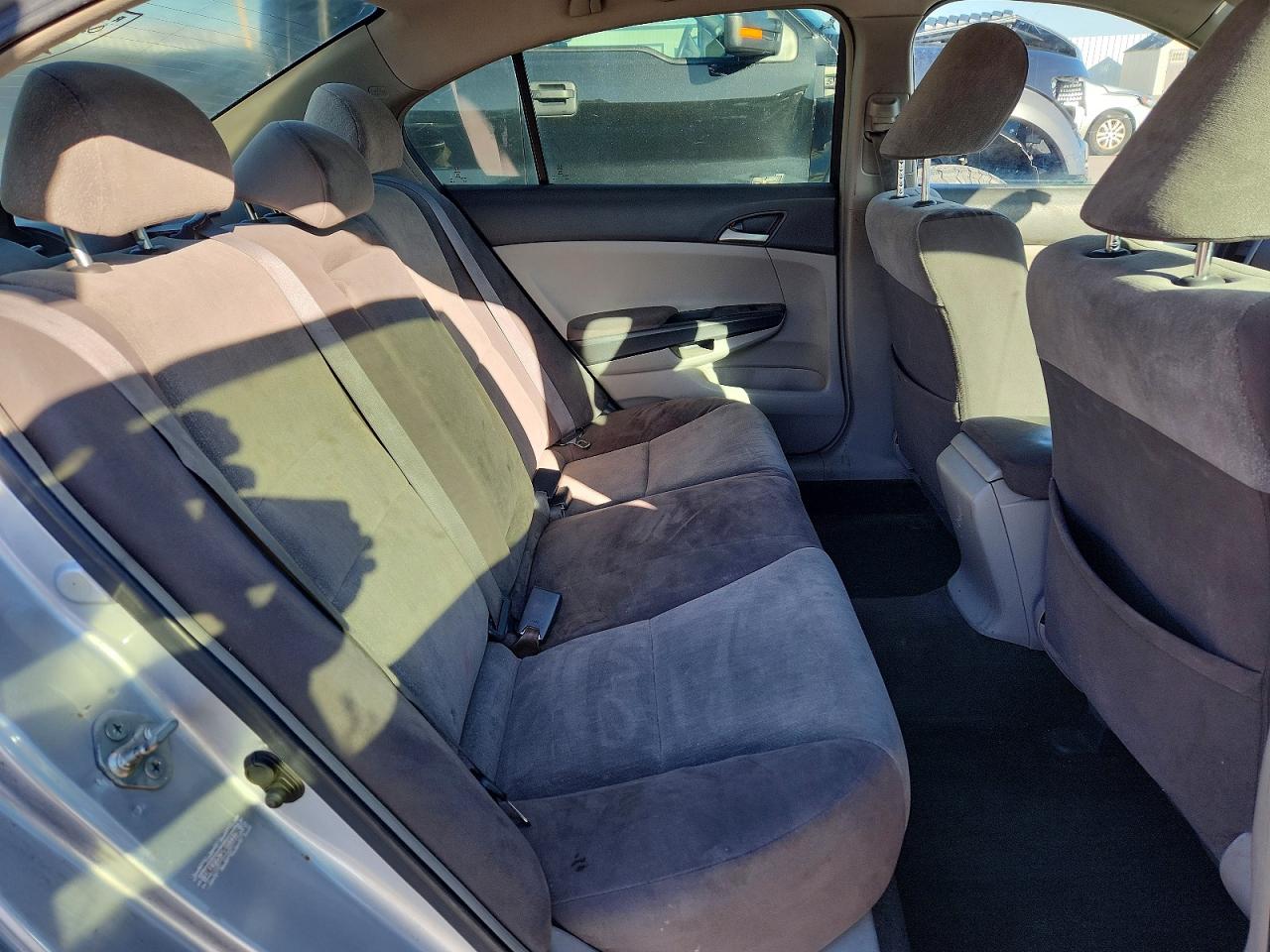 2008 HONDA ACCORD LX photo 10