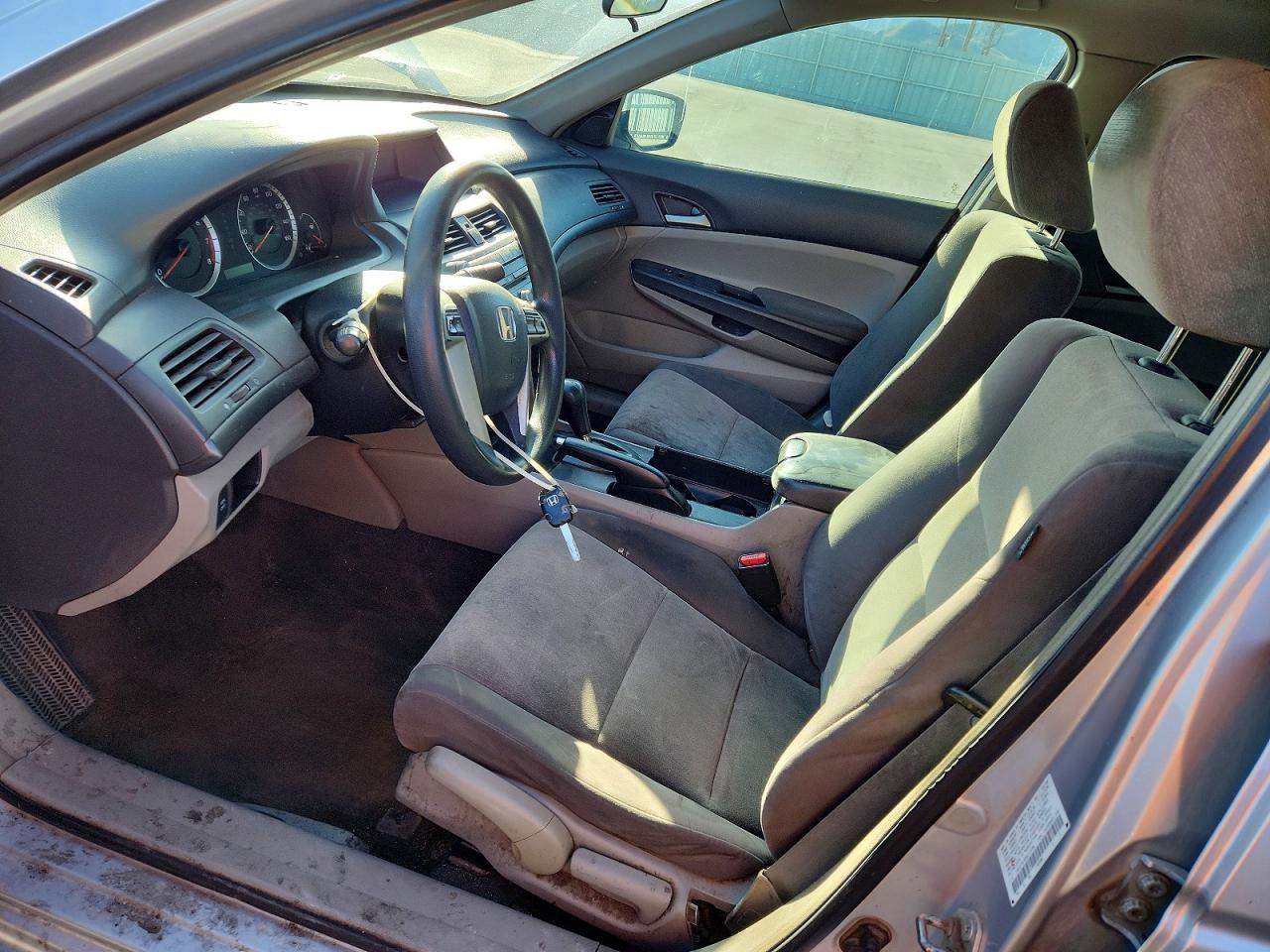 2008 HONDA ACCORD LX photo 7