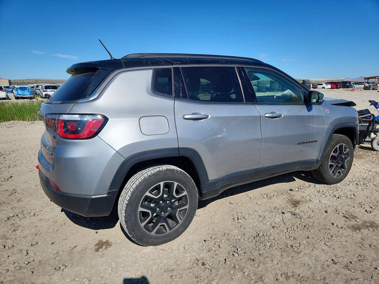 2019 JEEP COMPASS TRAILHAWK photo 3