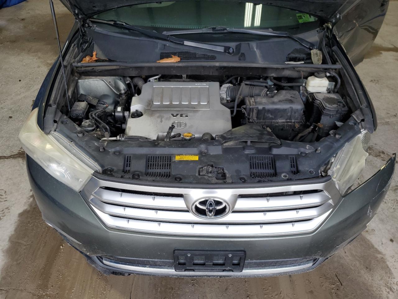 2013 TOYOTA HIGHLANDER PLUS photo 34