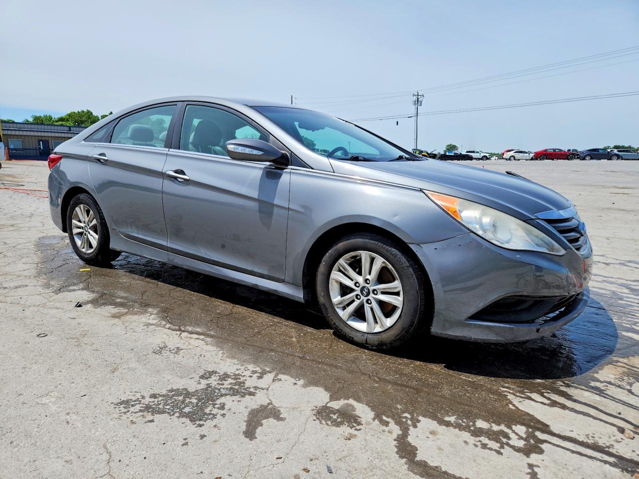 2014 HYUNDAI SONATA GLS photo 4