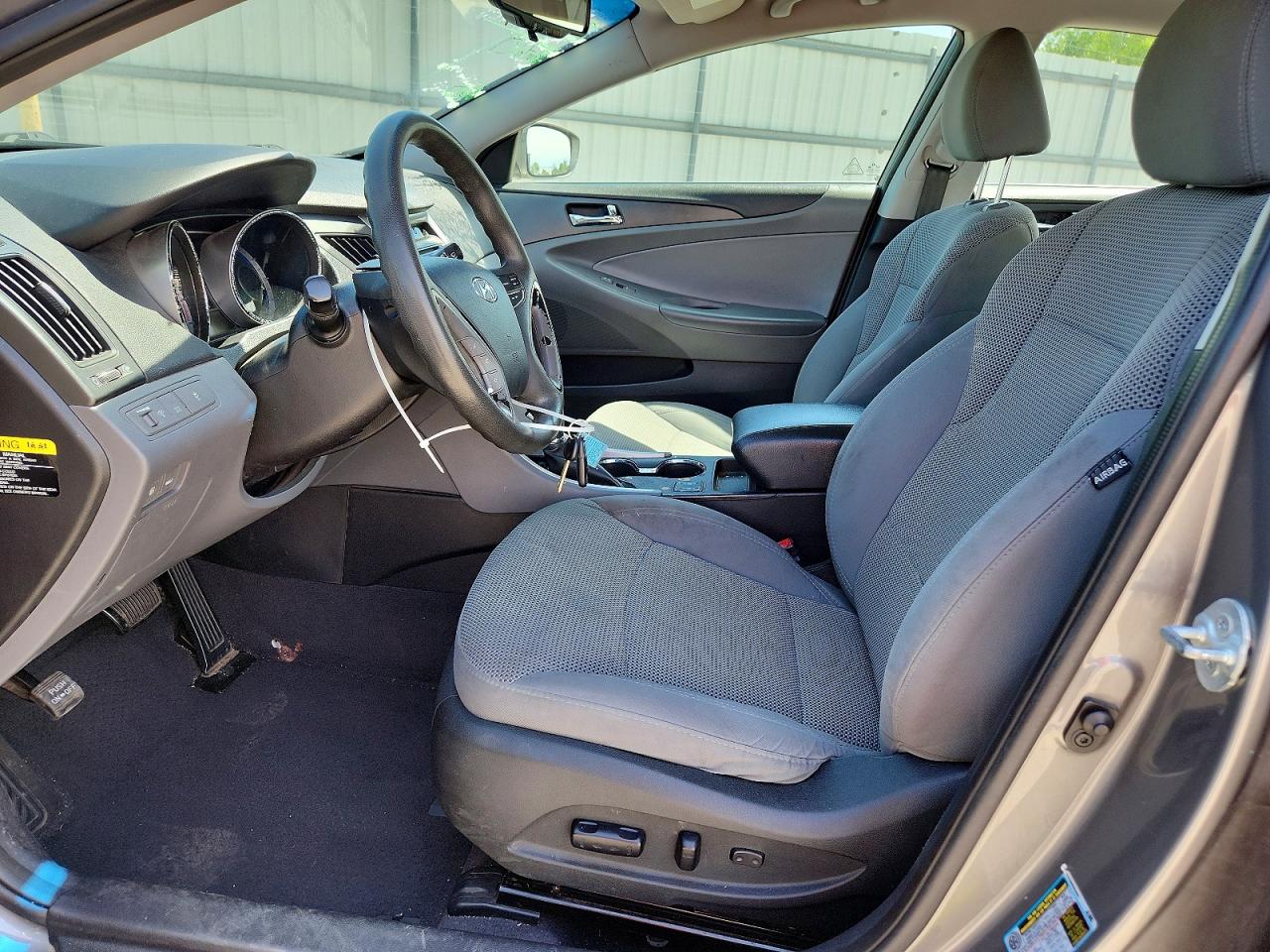 2014 HYUNDAI SONATA GLS photo 7