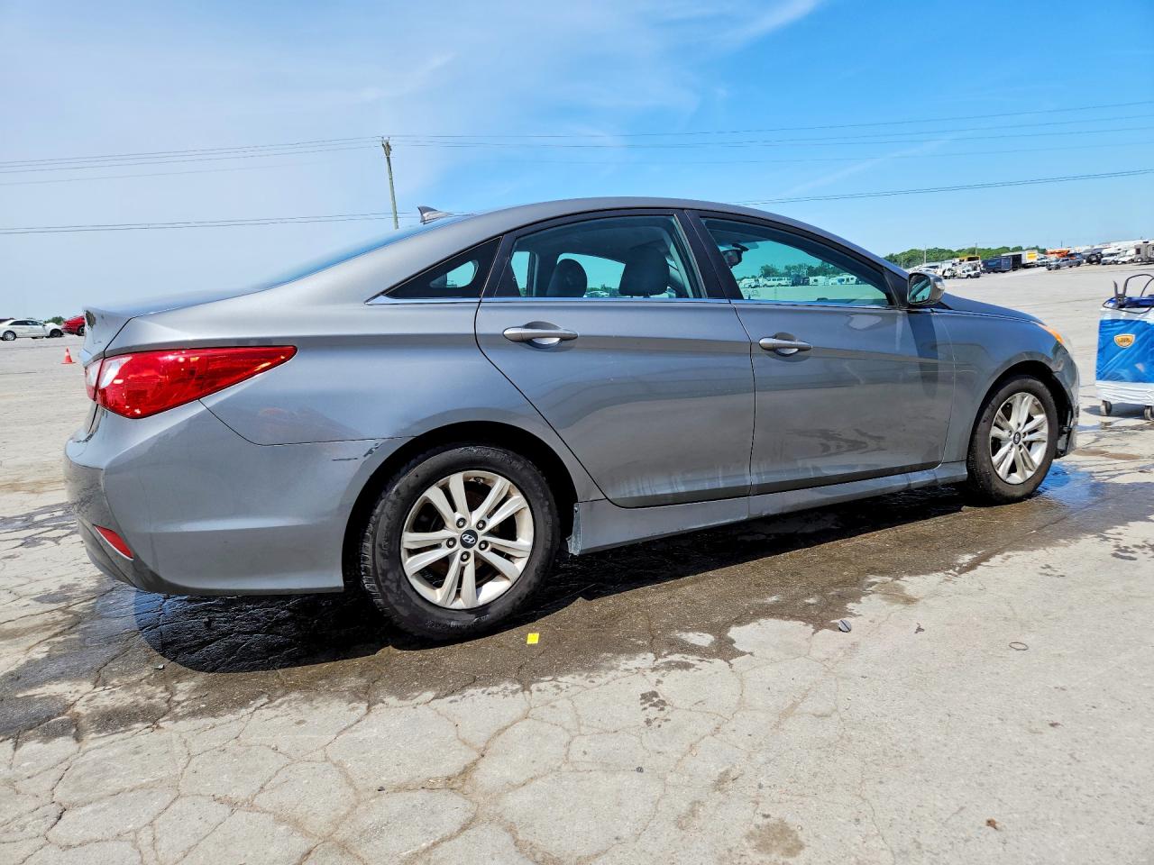 2014 HYUNDAI SONATA GLS photo 3