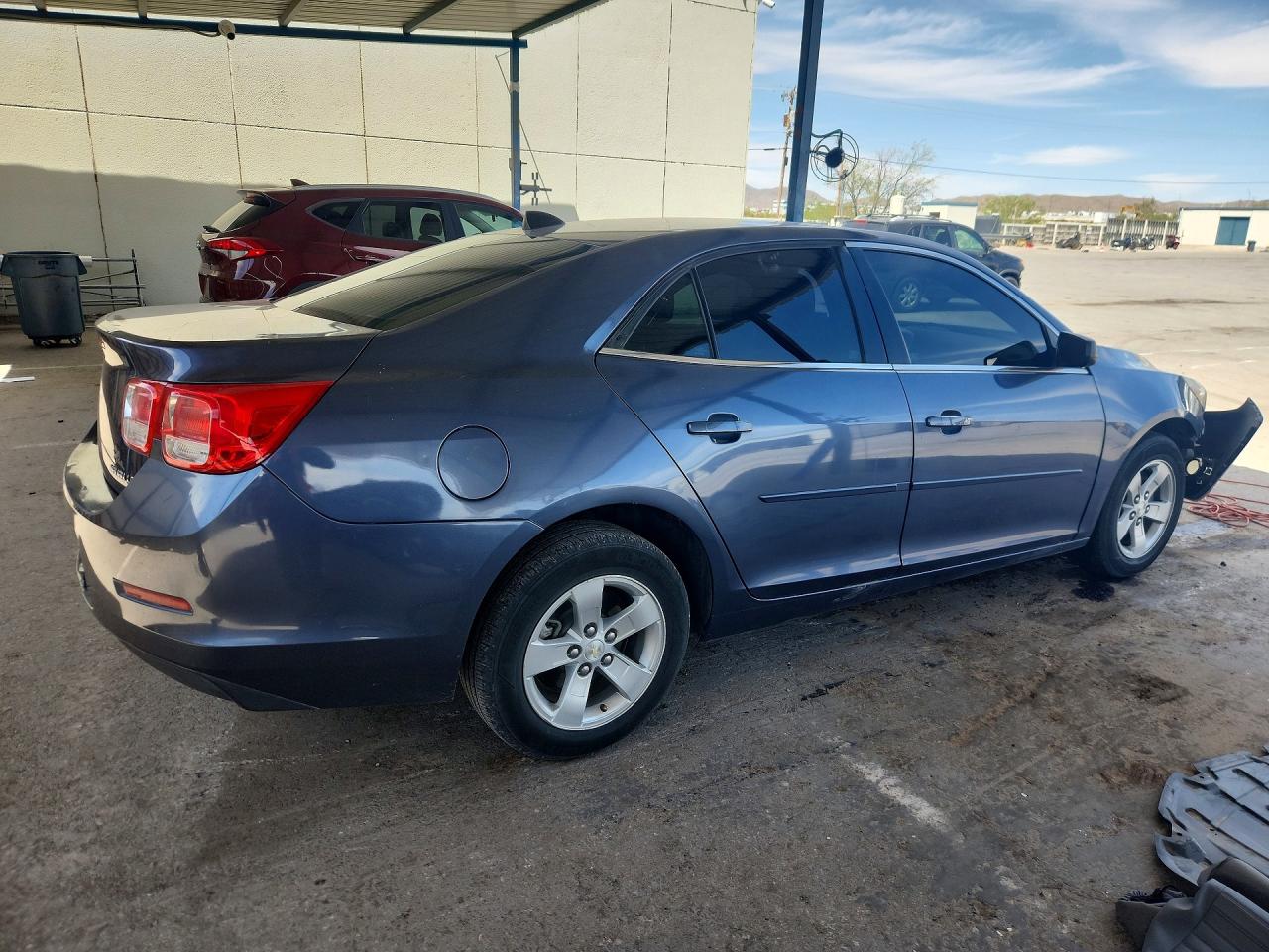 2014 CHEVROLET MALIBU LS photo 3