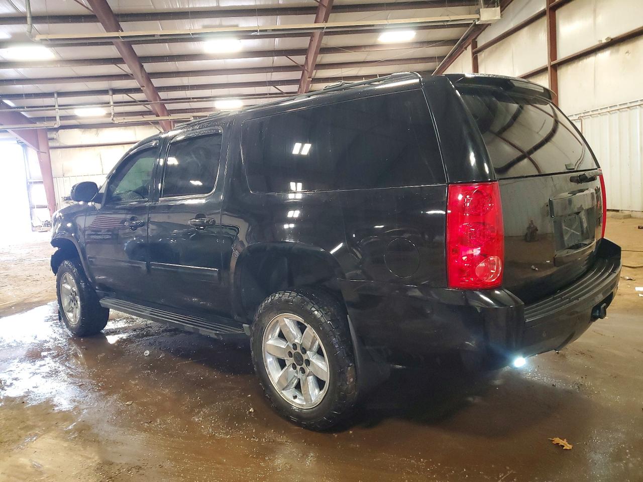 2013 GMC YUKON XL K1500 SLT photo 3