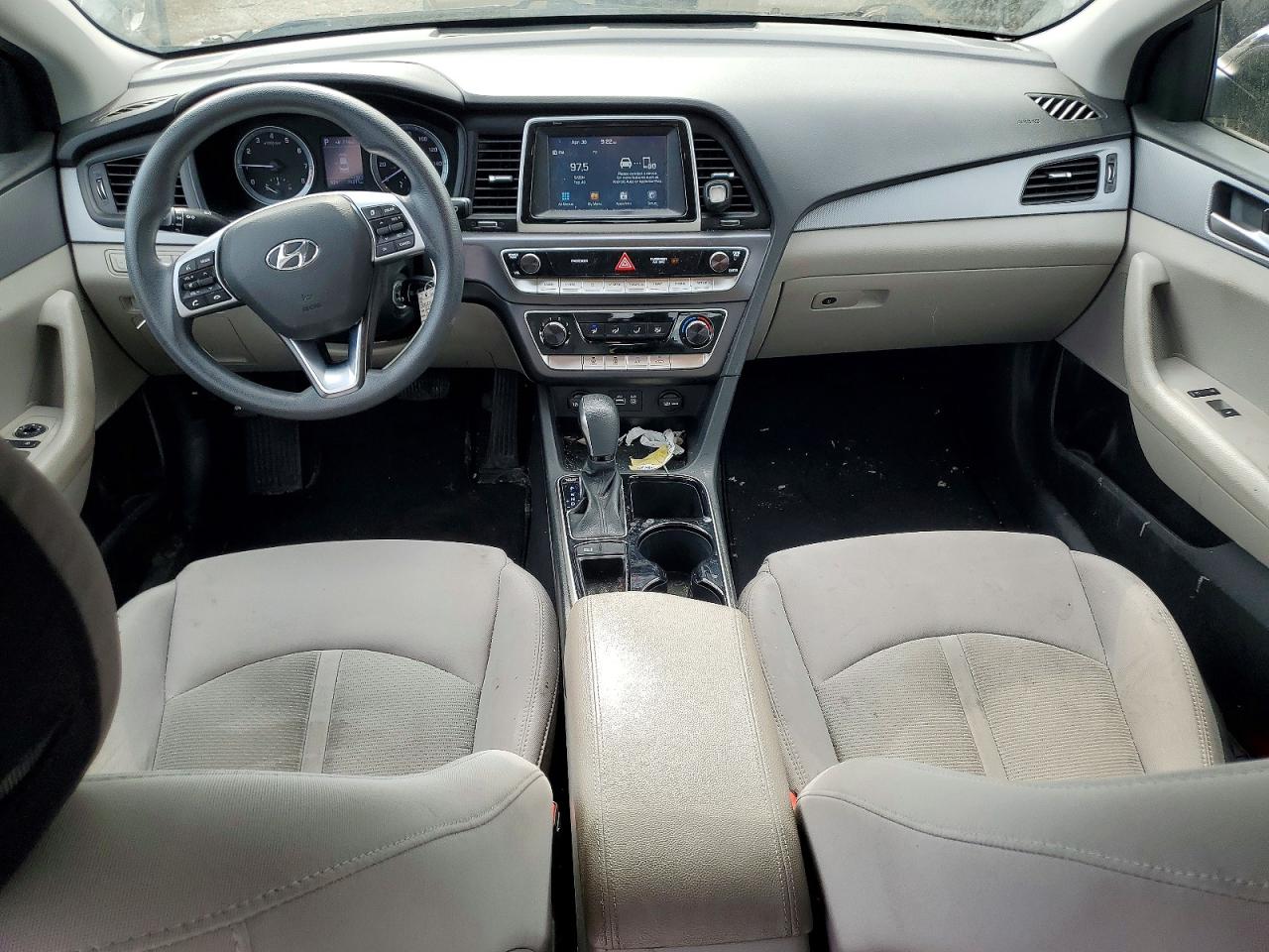 2018 HYUNDAI SONATA SE photo 15