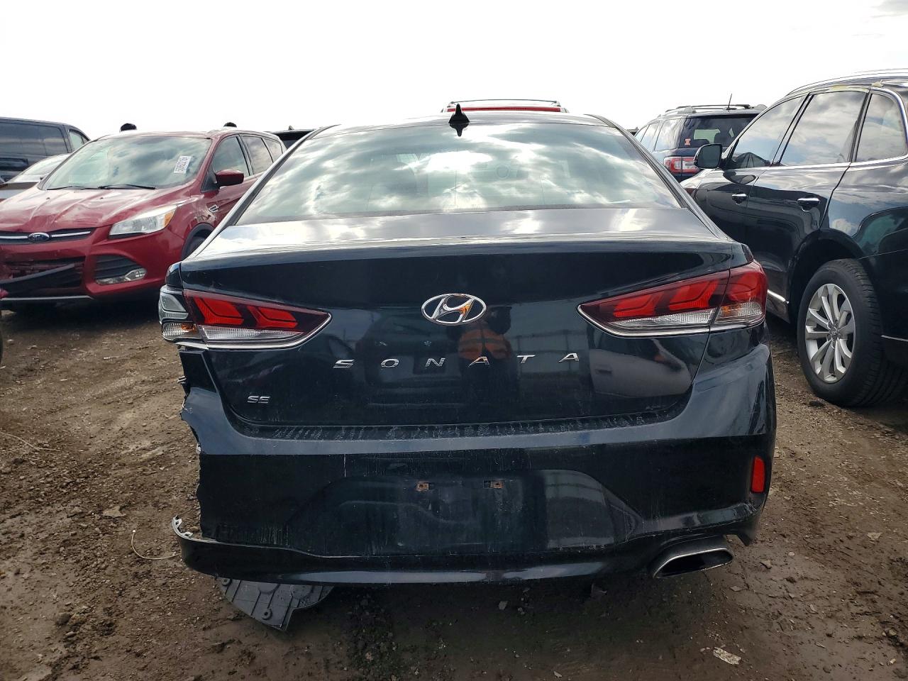 2018 HYUNDAI SONATA SE photo 11