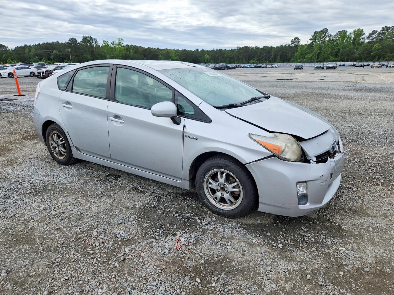2010 TOYOTA PRIUS II photo 10
