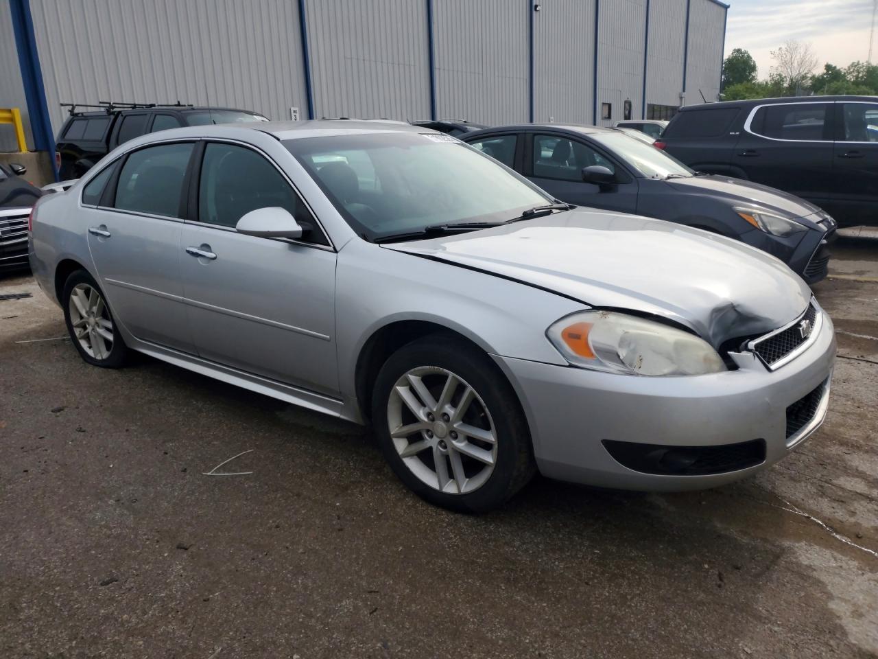 2012 CHEVROLET IMPALA LTZ photo 4