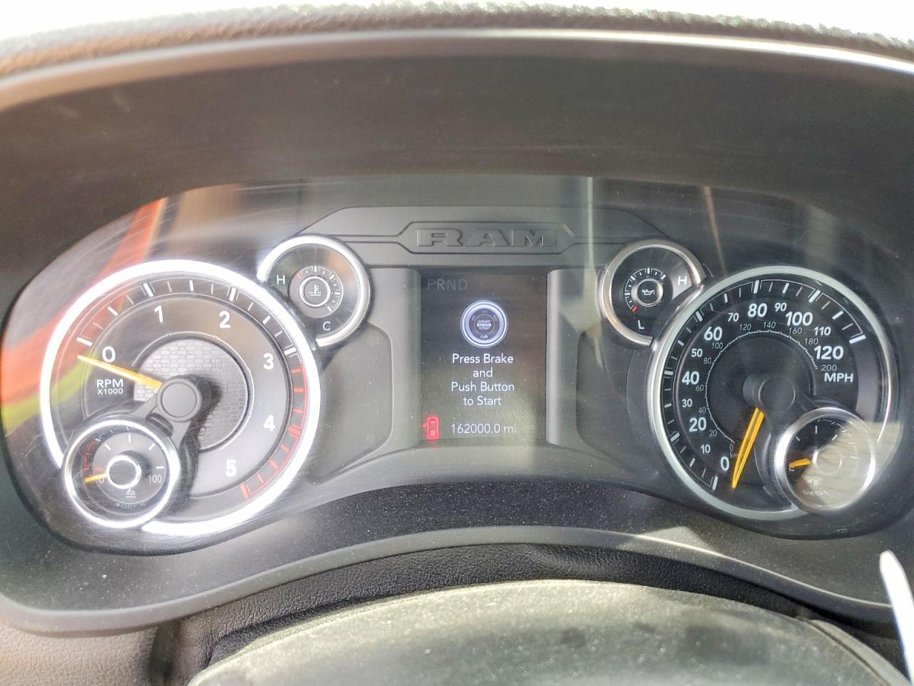 2022 RAM 3500 TRADESMAN photo 17