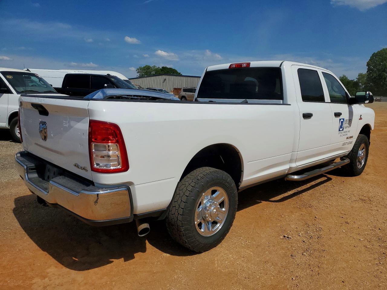 2022 RAM 3500 TRADESMAN photo 5
