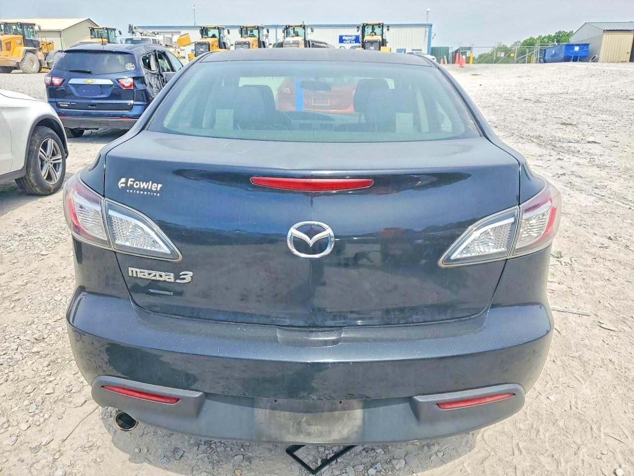 2010 MAZDA 3 I photo 11