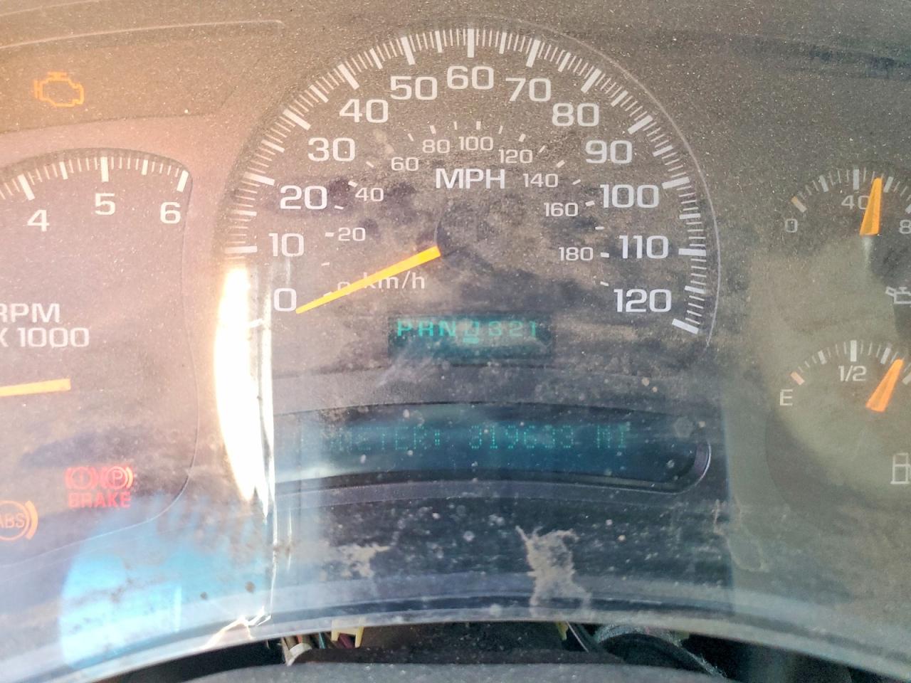 2004 CHEVROLET SILVERADO K2500 photo 17
