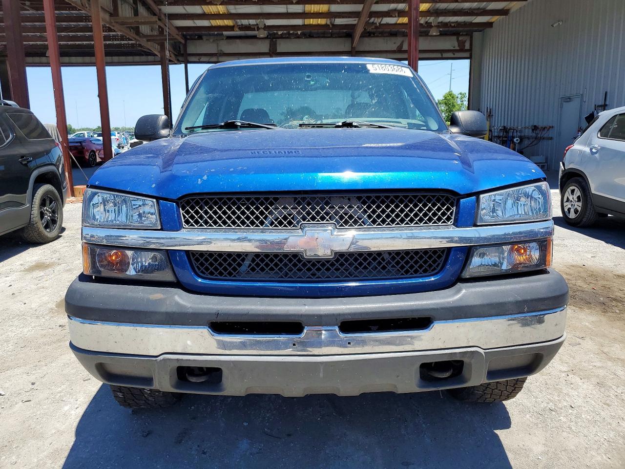 2004 CHEVROLET SILVERADO K2500 photo 9