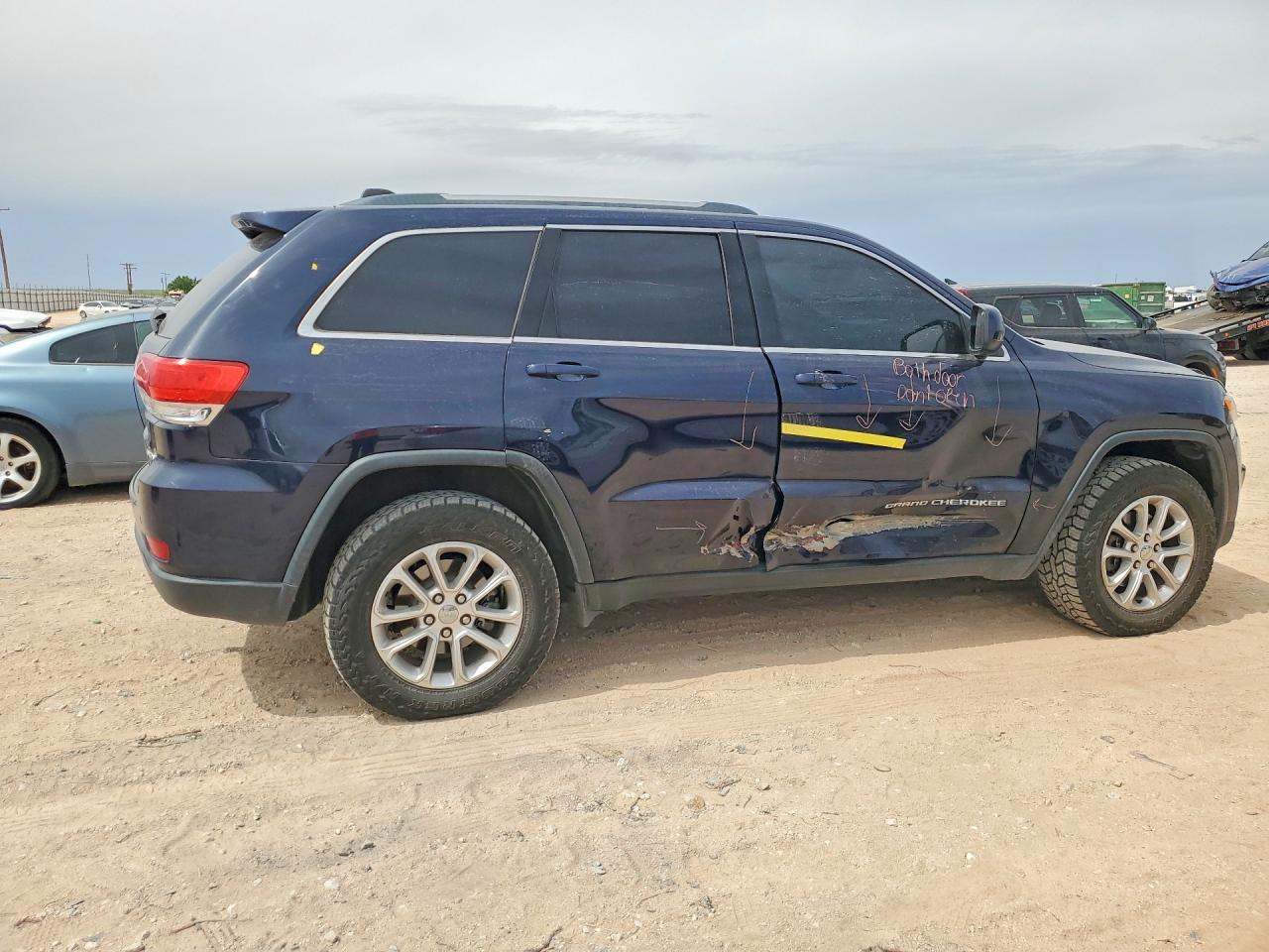 2015 JEEP GRAND CHEROKEE LAREDO photo 5