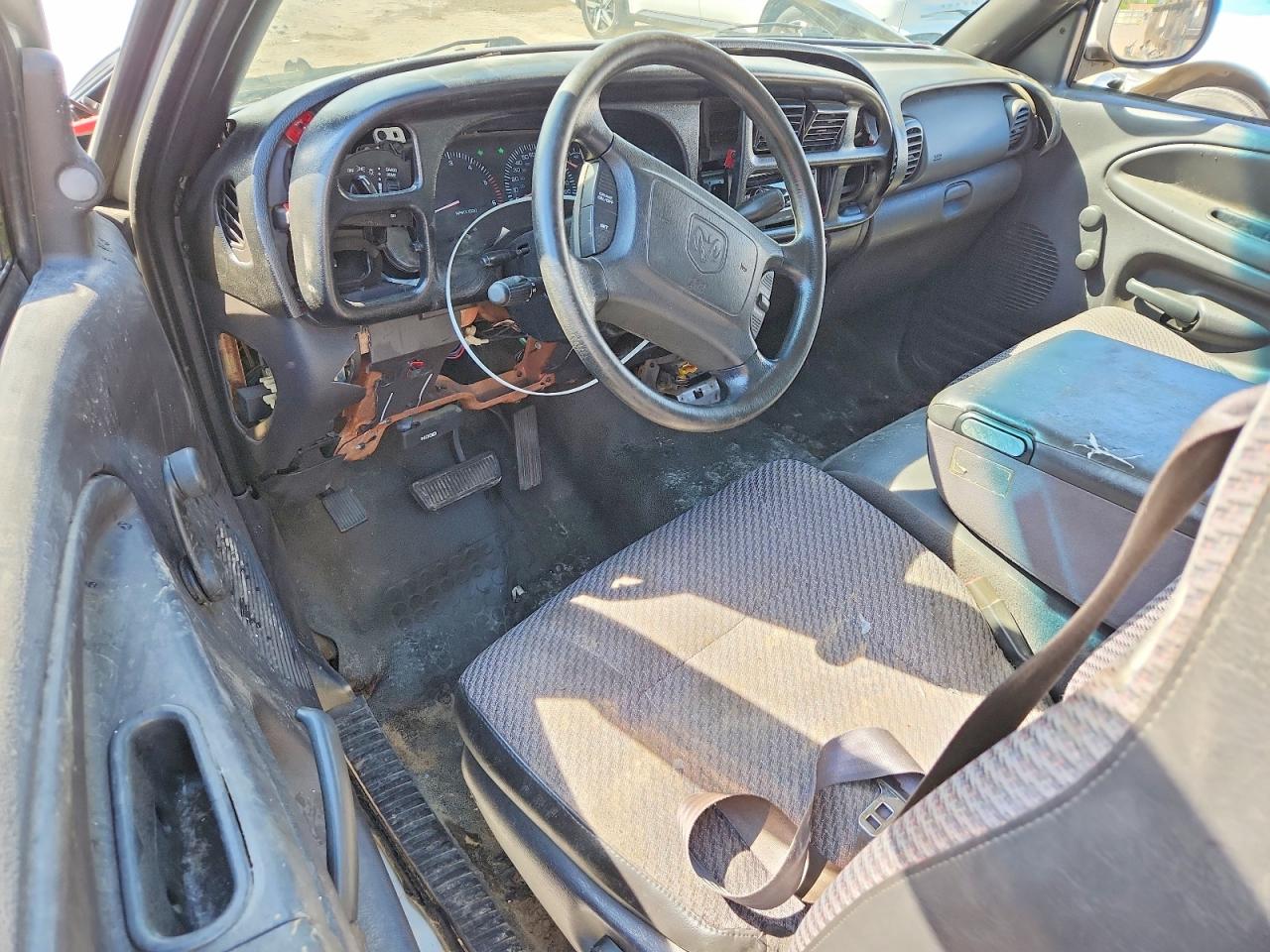 2001 DODGE RAM 1500 photo 15
