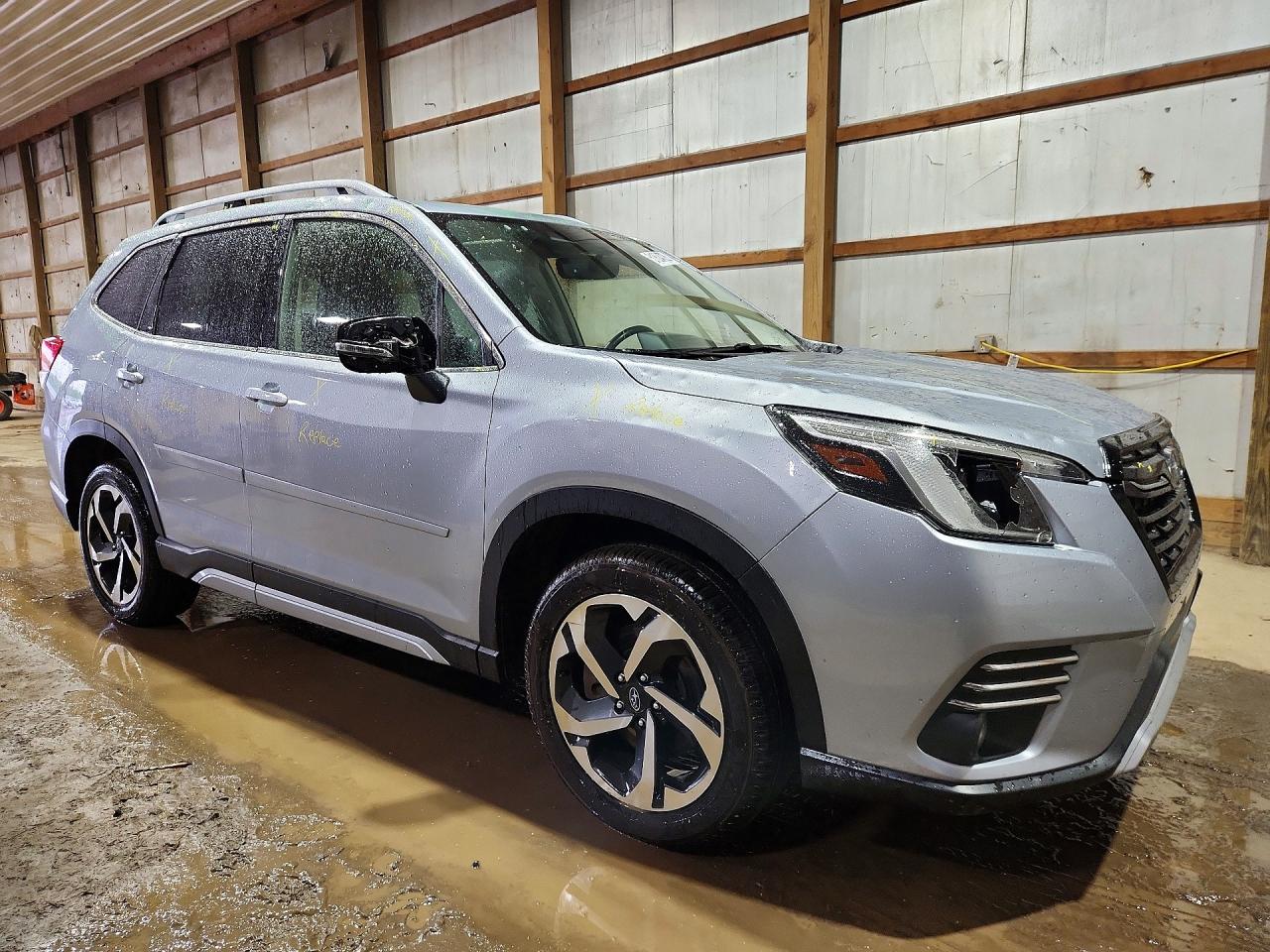 2022 SUBARU FORESTER TOURING photo 7