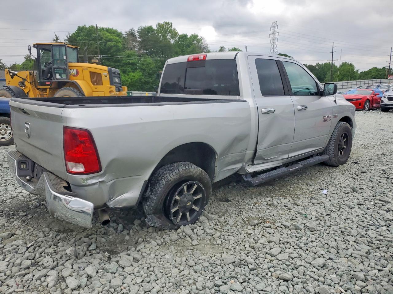2014 RAM 1500 SLT photo 5