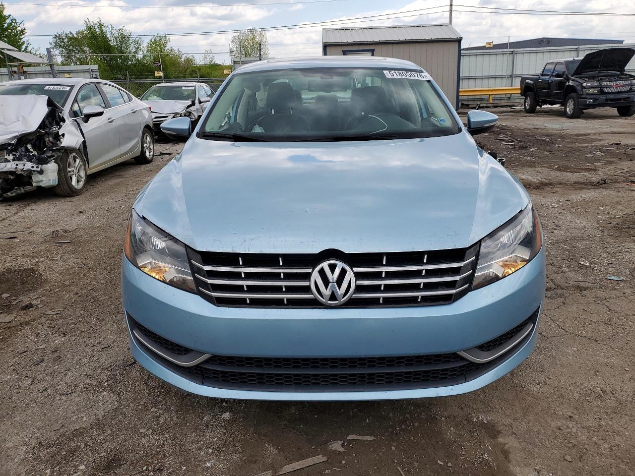 2012 VOLKSWAGEN PASSAT SEL photo 9