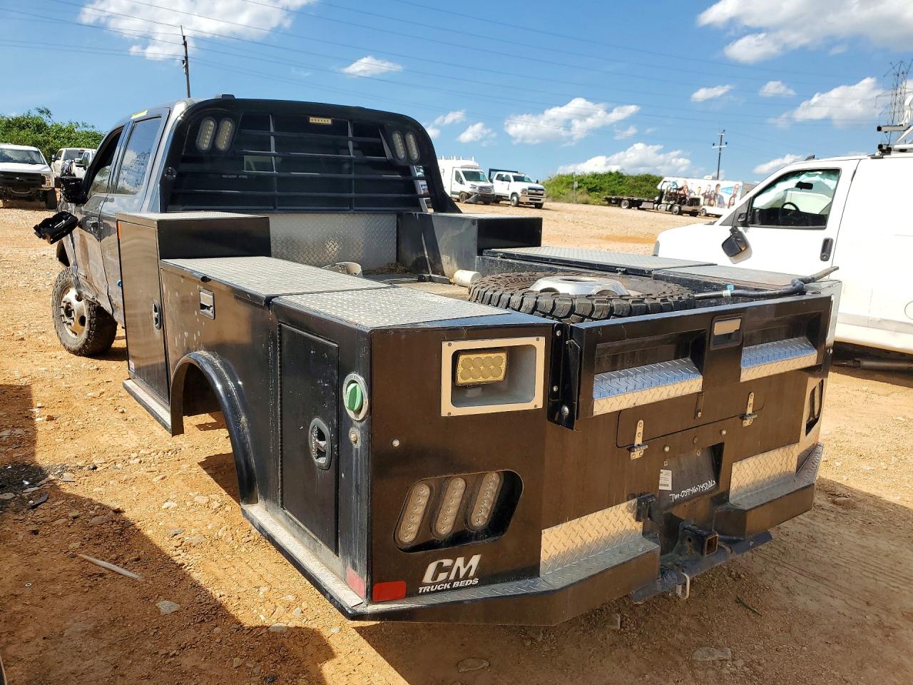 2022 FORD F350 SUPER DUTY photo 3