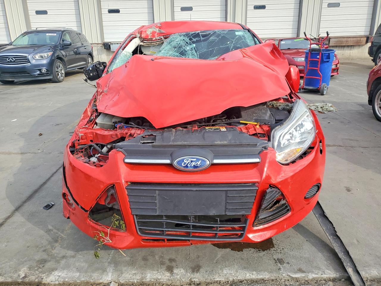 2014 FORD FOCUS SE photo 9
