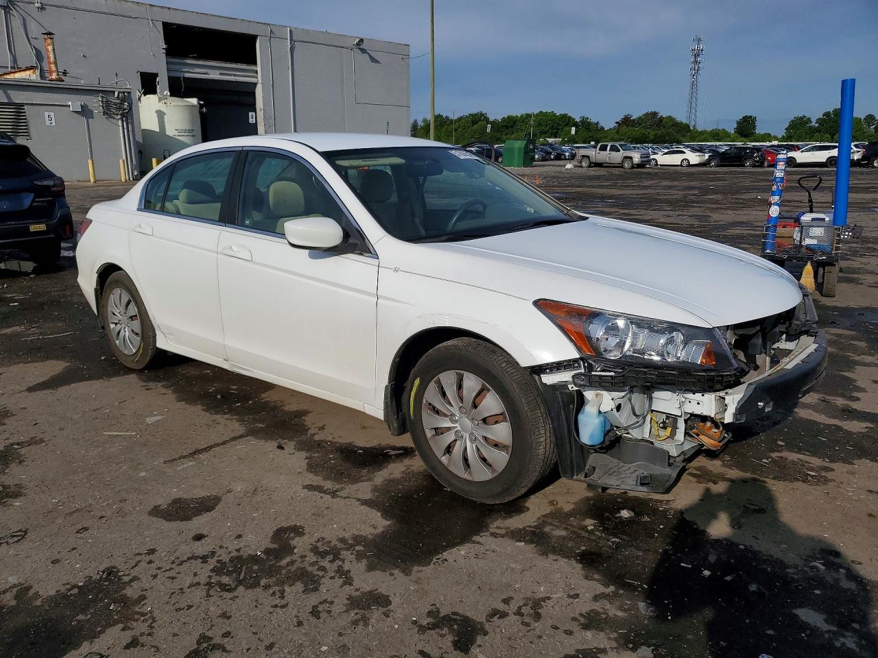 2009 HONDA ACCORD LX photo 7